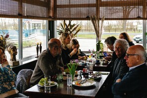Dineren