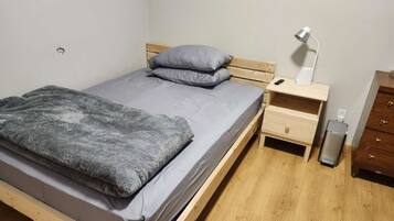 8 chambres, bureau, fer et planche à repasser, Wi-Fi