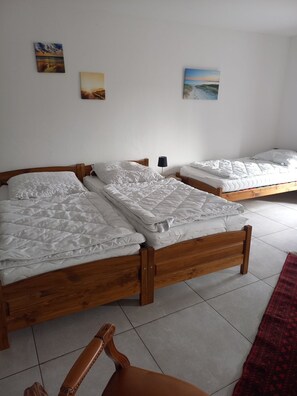 2 Schlafzimmer, Bügeleisen/Bügelbrett, WLAN