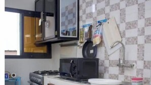 Private kitchen - HIGH STANDING APARTMENT CI (Abidjan)