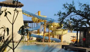 Udendørs pool, opvarmet pool