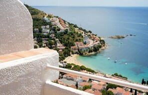 Property grounds - Villa Buraux (Roses)