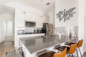 Microwave, oven, stovetop, dishwasher