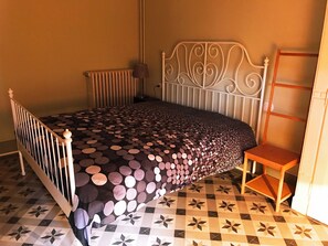 1 habitación, wifi y ropa de cama 