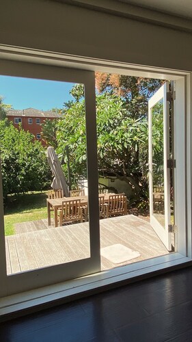 3-Bed Family House with Garden. Walk to Coogee Beach. Pet friendly.
