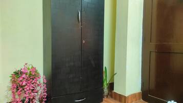 Studio | Interior