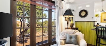 Charming Prescott Dells Rock Haven Bungalow: A Unique Cottage Retreat