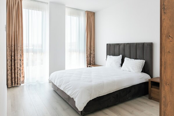 2 slaapkamers, een strijkplank/strijkijzer, gratis wifi, beddengoed