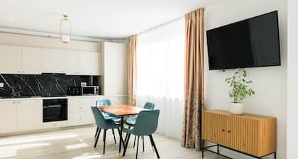 Thirty Six Apartment, NEW, Stylish and Comfortable.