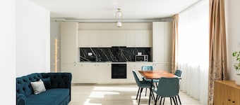Thirty Six Apartment, NEW, Stylish and Comfortable.