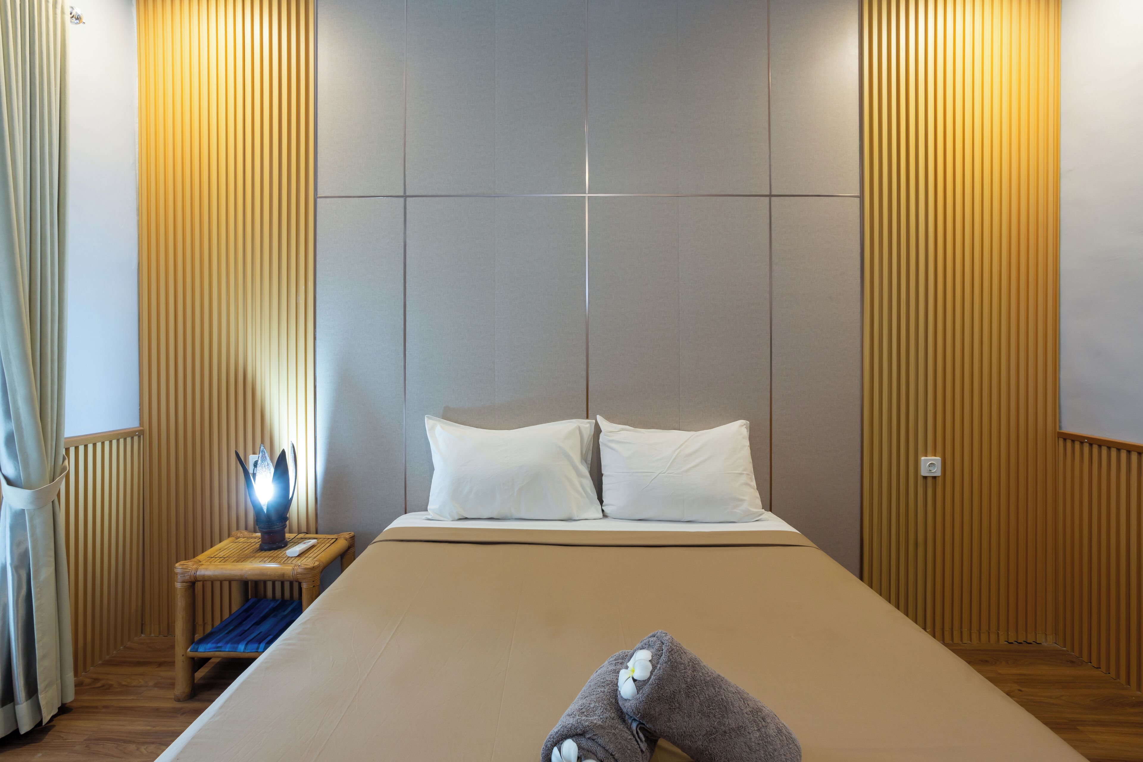 Superior Double Room, 1 King Bed, Garden View | Soundproofing, free WiFi, bed sheets