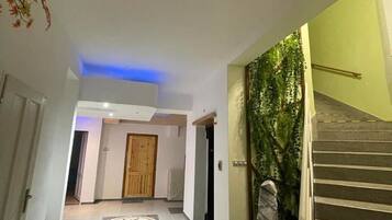 Studio | Interior
