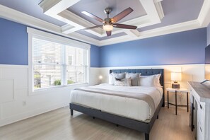 5 habitaciones, tabla de planchar con plancha, cuna de viaje y wifi 