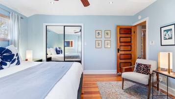 3 bedrooms, iron/ironing board, travel crib, WiFi