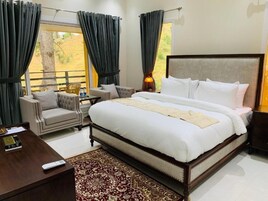 Deluxe Double Room | Soundproofing, free WiFi