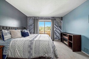 3 soverom, strykejern/-brett, wi-fi og sengetøy