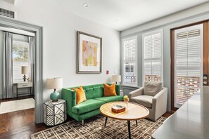 TV - The Harmony | Historic 2BR, Steps to King Street (Charleston)