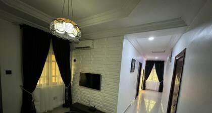 Luxe Lagos Retreat With 3 Bedrooms