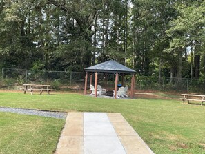 屋外ダイニングエリア