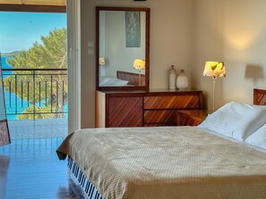 3 chambres, lit parapluie, Wi-Fi gratuit, draps fournis