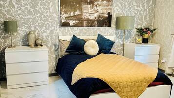 3 bedrooms, WiFi, bed sheets