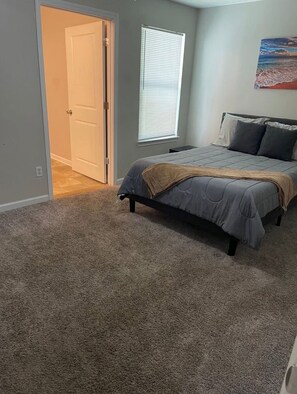 2 bedrooms, desk, iron/ironing board, travel cot