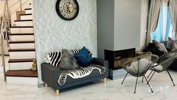 TV connectée, cheminée