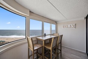 Dining - Gorgeous 3 Bedroom Atlantis Condo Oceanfront with Pool! (Ocean City)