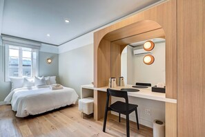 5 soverom, skrivebord, strykejern/-brett og wi-fi