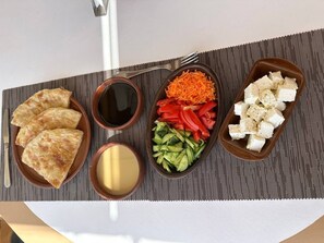 Free daily continental breakfast - Ekadolli Nubian house - by kerma hospitality (Aswan)