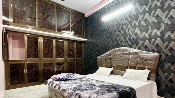 Royal Room - Trilok Residency  (Varanasi)