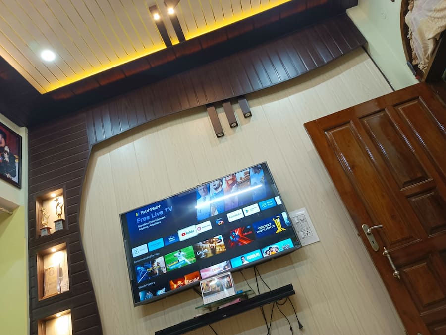 Televisión LED 32 pulgadas con canales de televisión digitales