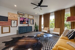 TV