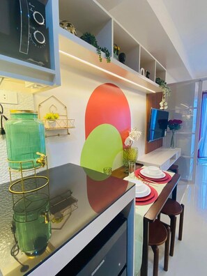 Microwave, oven, stovetop