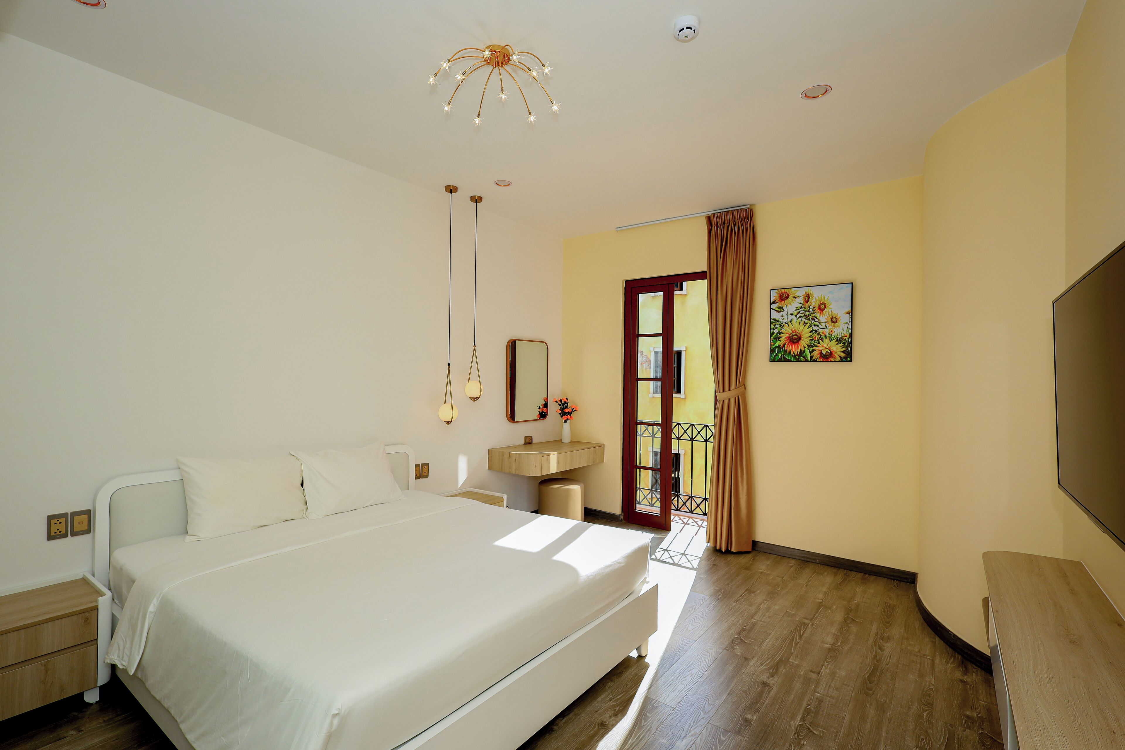 デラックス アパートメント シティビュー | ミニバー、デスク、ノートパソコン用作業スペース、遮光カーテン