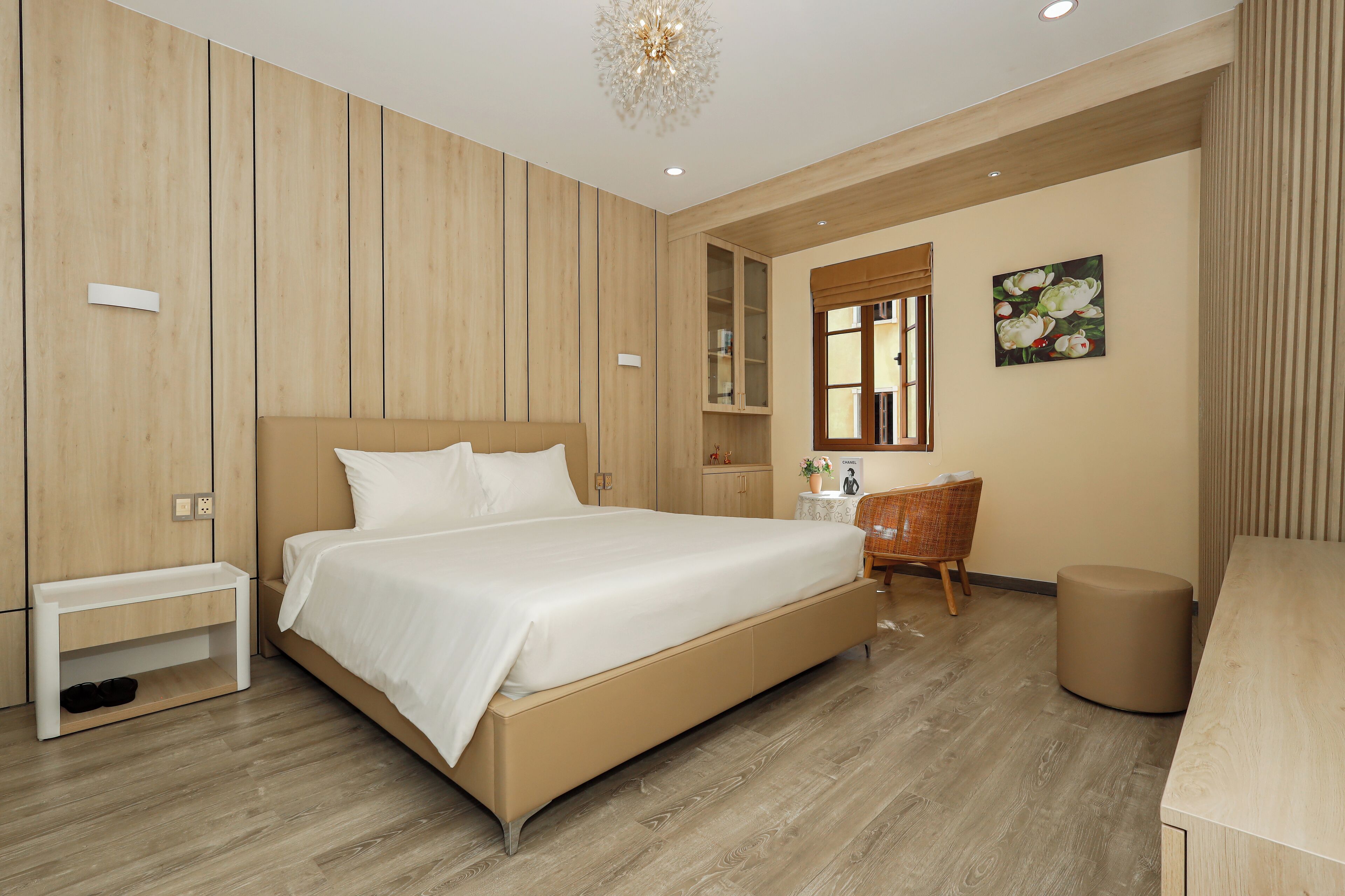 Premier Double Room, City View