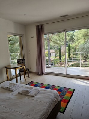 7 Schlafzimmer, Bügeleisen/Bügelbrett, WLAN, Bettwäsche