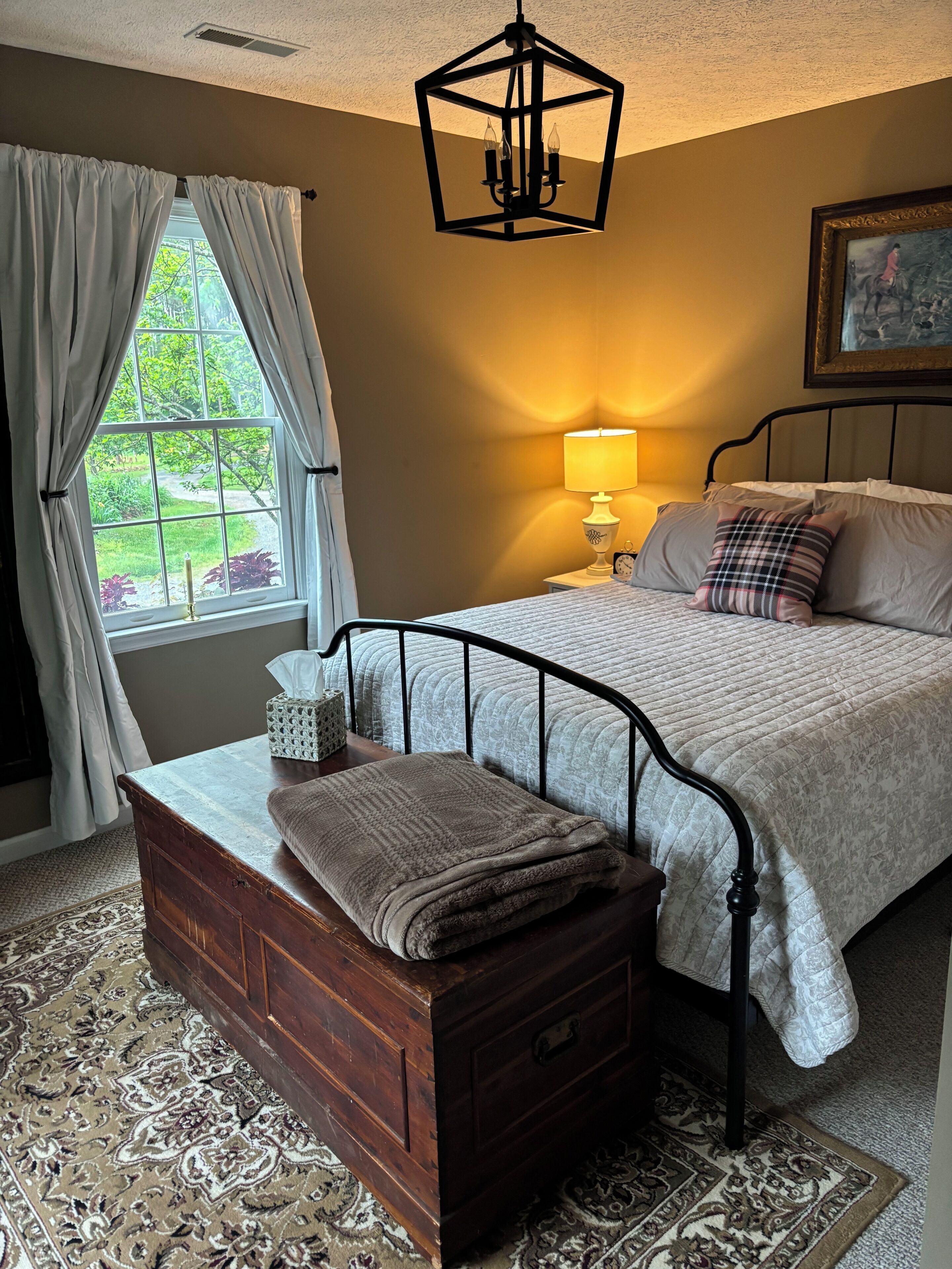 1 chambre, fer et planche à repasser, Wi-Fi gratuit, draps fournis