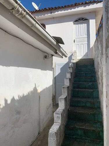Studio Apartment (Unfurnished Studio Apartment) Seasonal and Monthly