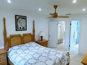2 bedrooms, iron/ironing board, free WiFi, bed sheets - Charming 2 bedroom -2 ½ bathroom 2-Floor townhouse. Fully refurbished. (Miami)