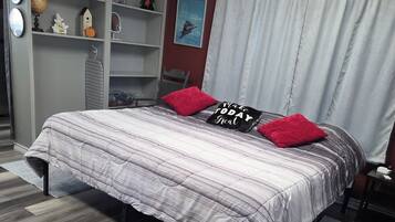 1 bedroom, iron/ironing board, free WiFi, bed sheets