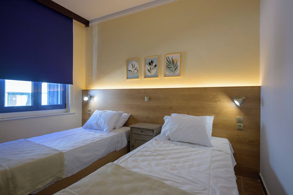 Classic Double Room, City View