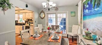 Relaxing 5-Bedroom Getaway with Saltwater Pool & Game Room Close to Hershey