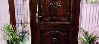 Charming 2-bedroom villa with WiFi and AC in wonderful Kovaipudur