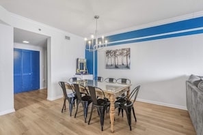 Apartment | 3 bedrooms - Phoenix 8 8904- Sand Shells Sun Can Rent at 18 3 Bedrooms 2 Baths (Orange Beach)