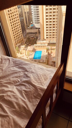 Gemeinsamer Schlafsaal, Gemischter Schlafsaal, Nichtraucher, eingeschränkter Seeblick | Bügeleisen/Bügelbrett, kostenloses WLAN, Bettwäsche