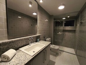 Bathroom - Apartamento no Edifício Beira Mar (João Pessoa)