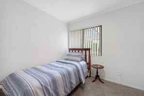 3 Schlafzimmer, Bügeleisen/Bügelbrett, WLAN