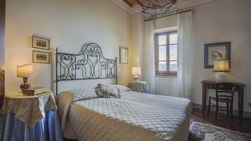 1 camera, Wi-Fi gratuito, lenzuola