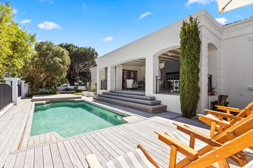 Winelands Villa - Trois Chambres Maison, Couchages 6